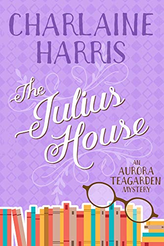 9781625675149: The Julius House