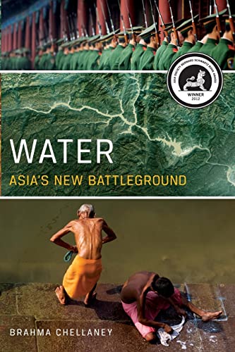 Imagen de archivo de Water: Asia's New Battleground a la venta por medimops