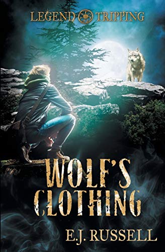 Imagen de archivo de Wolf's Clothing a la venta por Better World Books: West