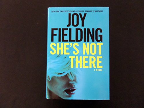 Beispielbild fr She's Not There : A Novel (Large Print) zum Verkauf von Better World Books