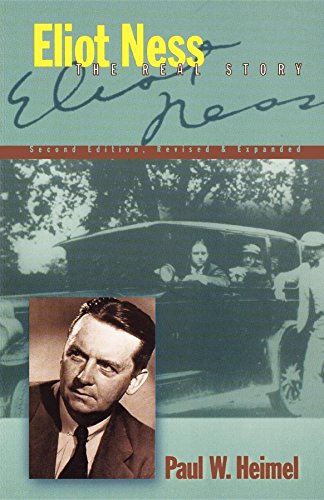 9781630263218: Eliot Ness: The Real Story