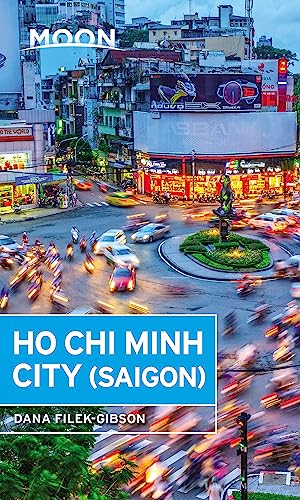 Beispielbild fr Moon Ho Chi Minh City (Saigon) zum Verkauf von Better World Books