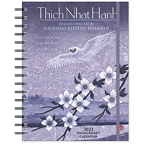 Beispielbild fr Thich Nhat Hanh 2023 Engagement Datebook Calendar zum Verkauf von Zoom Books Company