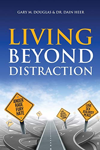 Beispielbild fr Living Beyond Distraction zum Verkauf von HPB-Red