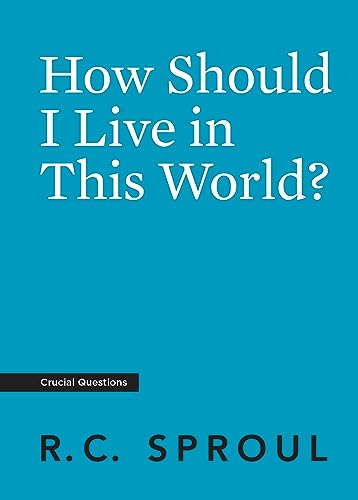 Beispielbild fr How Should I Live in This World? (Crucial Questions) zum Verkauf von SecondSale