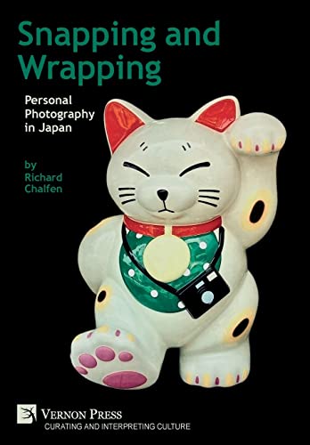 Stock image for Snapping and Wrapping: Personal Photography in Japan (Curating and Interpreting Culture) for sale by Lucky's Textbooks