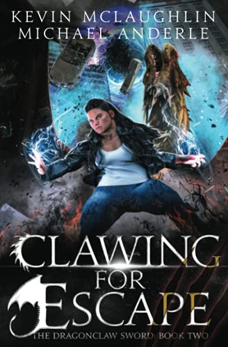 Beispielbild fr Clawing for Escape (The Dragonclaw Sword) zum Verkauf von GF Books, Inc.