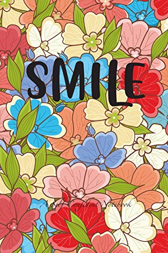 Imagen de archivo de A Self Confident Notebook - Smile: An inspirational and confidence boosting journal for teens, women and men a la venta por Revaluation Books