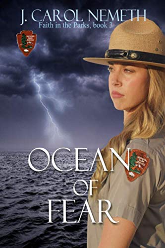 Beispielbild fr Ocean of Fear: Christian romantic suspense Large Print (Faith in the Parks) zum Verkauf von Revaluation Books