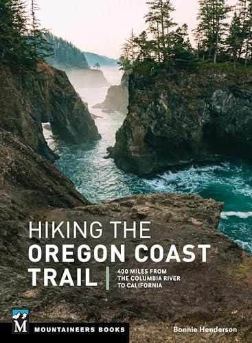 Beispielbild fr Hiking the Oregon Coast Trail zum Verkauf von Blackwell's