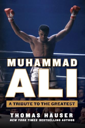 Beispielbild fr Muhammad Ali: A Tribute to the Greatest zum Verkauf von PlumCircle