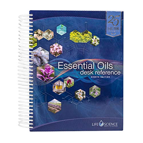 9781732848535: Aduoke Essential Oils Desk Reference 8th Edition FULL-COLOR (2019)