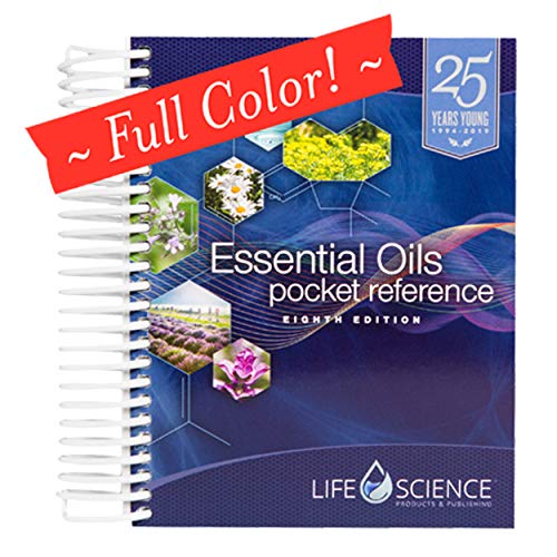 Beispielbild fr Essential Oils Pocket Reference 8th Edition - FULL-COLOR (2019) zum Verkauf von Goodbookscafe