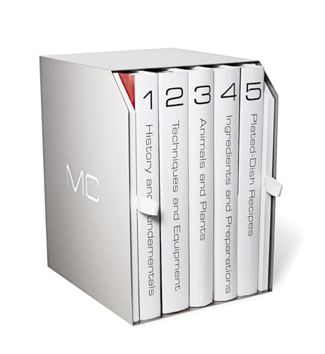 Stock image for Modernist Cuisine: The Art & Science of Cooking with Stainless Steel Slipcase 7th Edition Paperback ? August 10, 2021 for sale by Majestic Books