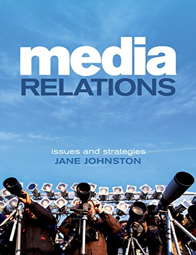 Imagen de archivo de Media Relations: Issues and Strategies a la venta por Bahamut Media