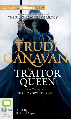 Imagen de archivo de The Traitor Queen (Traitor Spy Trilogy) a la venta por The Yard Sale Store