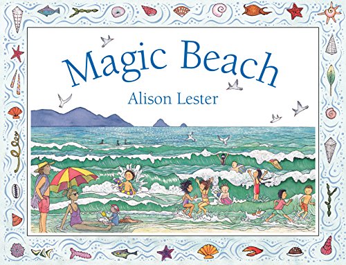 9781760293437: Magic Beach [Board book]