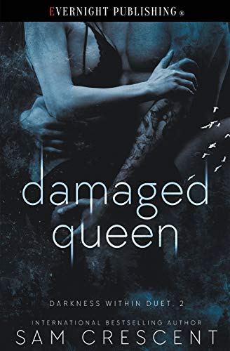 Beispielbild fr Damaged Queen zum Verkauf von ThriftBooks-Dallas