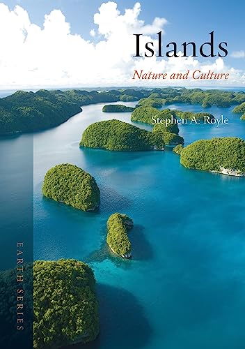 Beispielbild fr Islands: Nature and Culture zum Verkauf von ThriftBooks-Atlanta