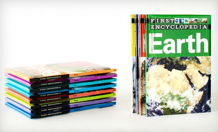 Beispielbild fr Rocks (First Encyclopedia) zum Verkauf von Better World Books