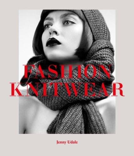 Imagen de archivo de Fashion Knitwear a la venta por Half Price Books Inc.
