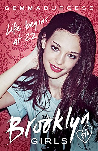 Beispielbild fr Pia: Book 1 zum Verkauf von WorldofBooks