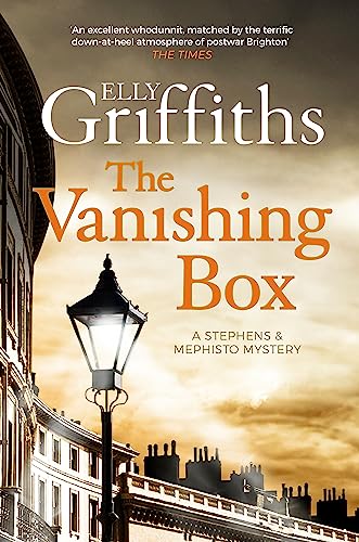 Beispielbild fr Vanishing Box zum Verkauf von ZBK Books