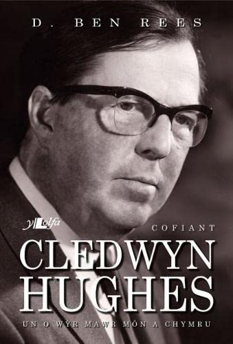 Beispielbild fr Cofiant Cledwyn Hughes - Un o r Mawr M n a Chymru zum Verkauf von AwesomeBooks