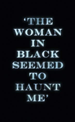 Imagen de archivo de The Woman in Black (Heroes & Villains) (Vintage Heroes & Villians) a la venta por medimops