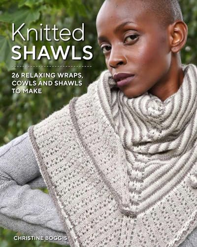 Beispielbild fr Knitted Shawls: 25 Relaxing Wraps, Cowls and Shawls zum Verkauf von WorldofBooks