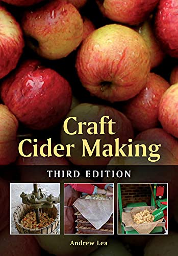 Beispielbild fr Craft Cider Making zum Verkauf von WorldofBooks