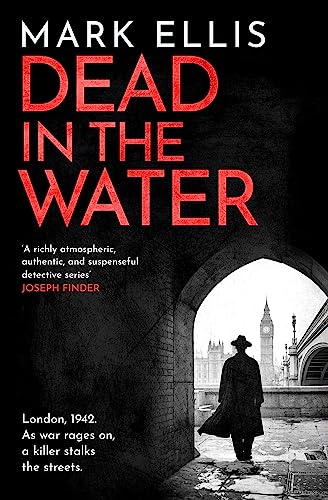 Beispielbild fr Dead in the Water zum Verkauf von ZBK Books