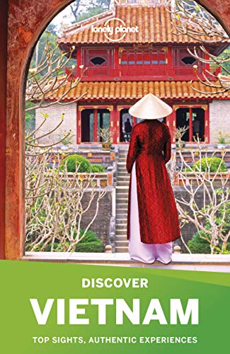 Beispielbild fr Lonely Planet Discover Vietnam 2 zum Verkauf von Better World Books