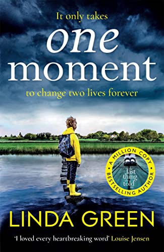 Imagen de archivo de One Moment a la venta por Bookoutlet1