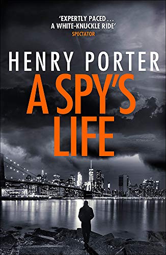 Beispielbild fr A Spys Life: A pulse-racing spy thriller of relentless intrigue and mistrust (Robert Harland) zum Verkauf von Reuseabook