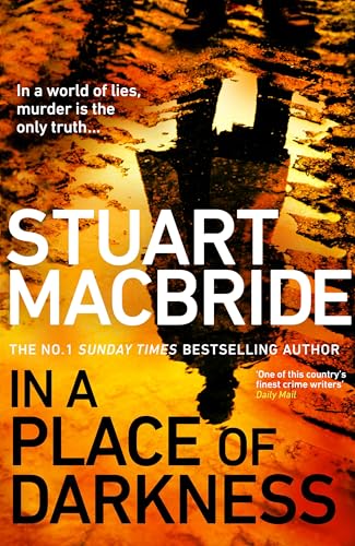 Beispielbild fr In a Place of Darkness: The gripping Richard & Judy Book Club crime thriller from the No. 1 Sunday Times bestselling author of the Logan McRae series zum Verkauf von WorldofBooks