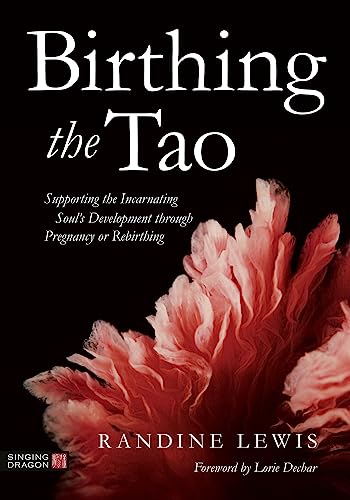 Imagen de archivo de Birthing the Tao a la venta por Books From California