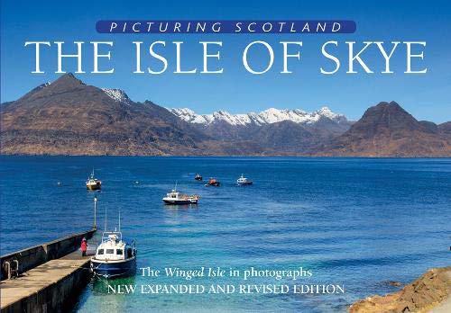 Beispielbild fr Isle of Skye: Picturing Scotland: The Winged Isle in photographs zum Verkauf von WorldofBooks