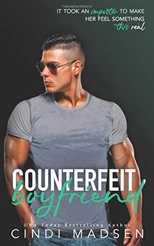 Imagen de archivo de Counterfeit Boyfriend a la venta por ThriftBooks-Atlanta