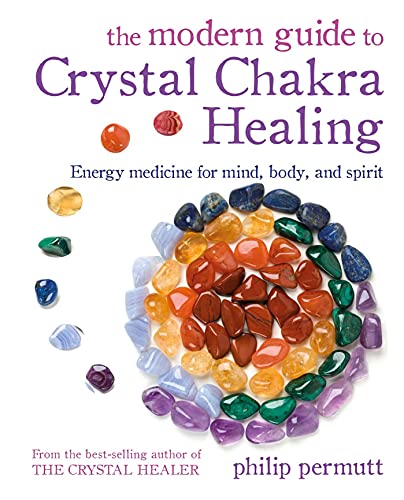 Imagen de archivo de The Modern Guide to Crystal Chakra Healing: Energy medicine for mind, body, and spirit a la venta por Bookoutlet1