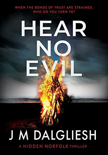 Beispielbild fr Hear No Evil (Hidden Norfolk) zum Verkauf von -OnTimeBooks-