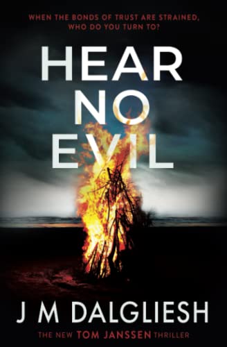 Beispielbild fr Hear No Evil (Hidden Norfolk) zum Verkauf von Better World Books
