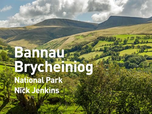 Imagen de archivo de Landscape Wales: Bannau Brycheiniog: 1 a la venta por WorldofBooks