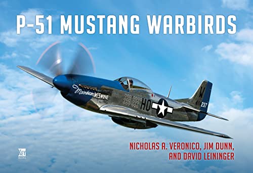 Imagen de archivo de P-51 Mustang Warbirds a la venta por Blackwell's