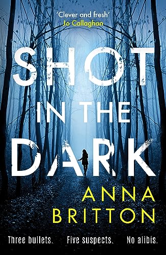 9781804365243: Shot in the Dark: A gripping crime thriller with an unforgettable detective duo (Detectives Martin & Stern, 1)