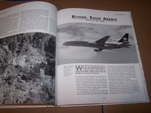 Imagen de archivo de Air Disasters : The Truth Behind the Tragedies a la venta por Better World Books