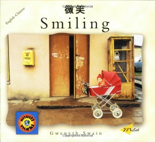 Beispielbild fr Smiling zum Verkauf von Better World Books