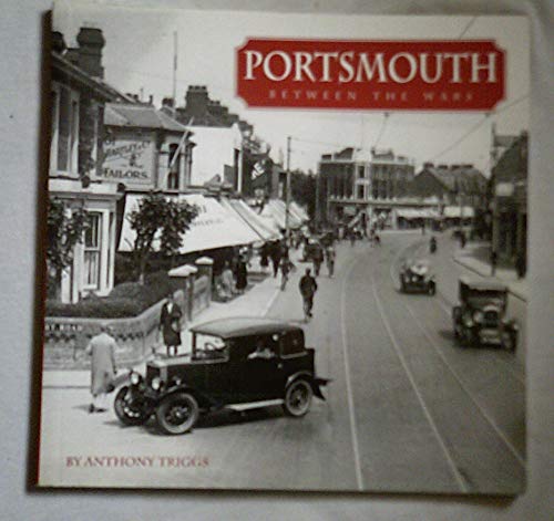 9781841140032: Portsmouth Between the Wars