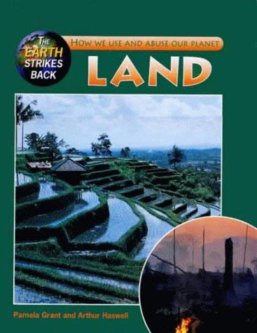 Beispielbild fr EARTH STRIKES BACK LAND zum Verkauf von AwesomeBooks