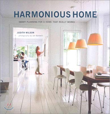 Beispielbild fr Harmonious Home zum Verkauf von WorldofBooks